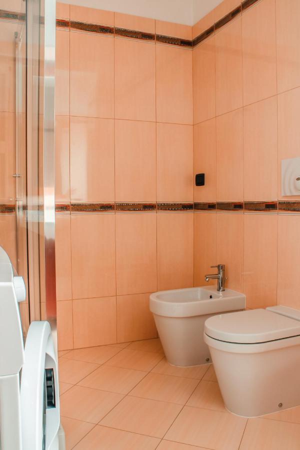Magna Grecia B&B E Appartamenti Каулонія Марина Екстер'єр фото